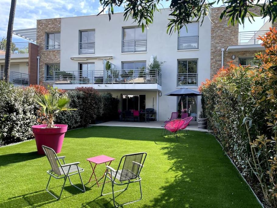 Blue Dream Apartment Juan-les-Pins Bagian luar foto