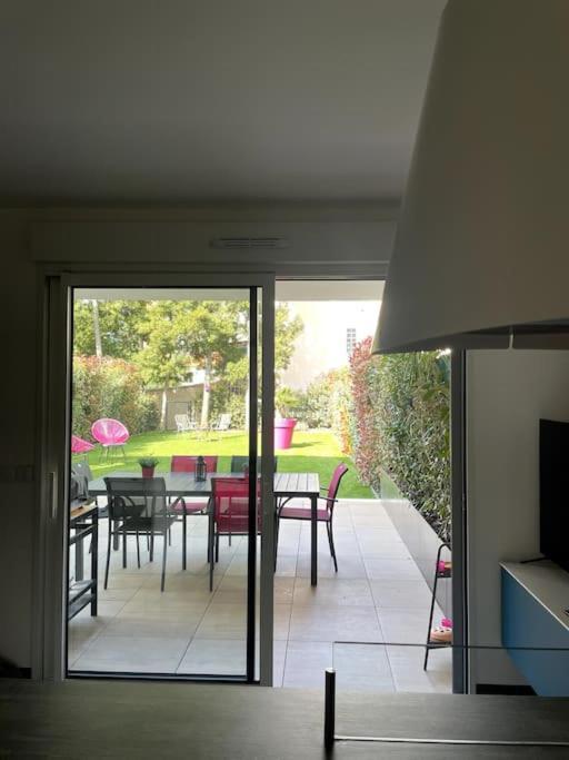 Blue Dream Apartment Juan-les-Pins Bagian luar foto