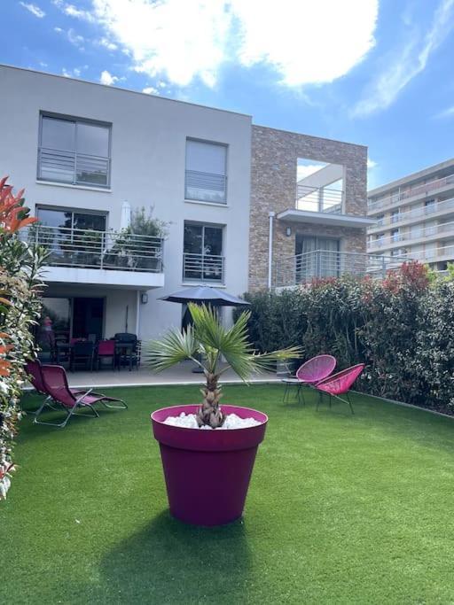 Blue Dream Apartment Juan-les-Pins Bagian luar foto